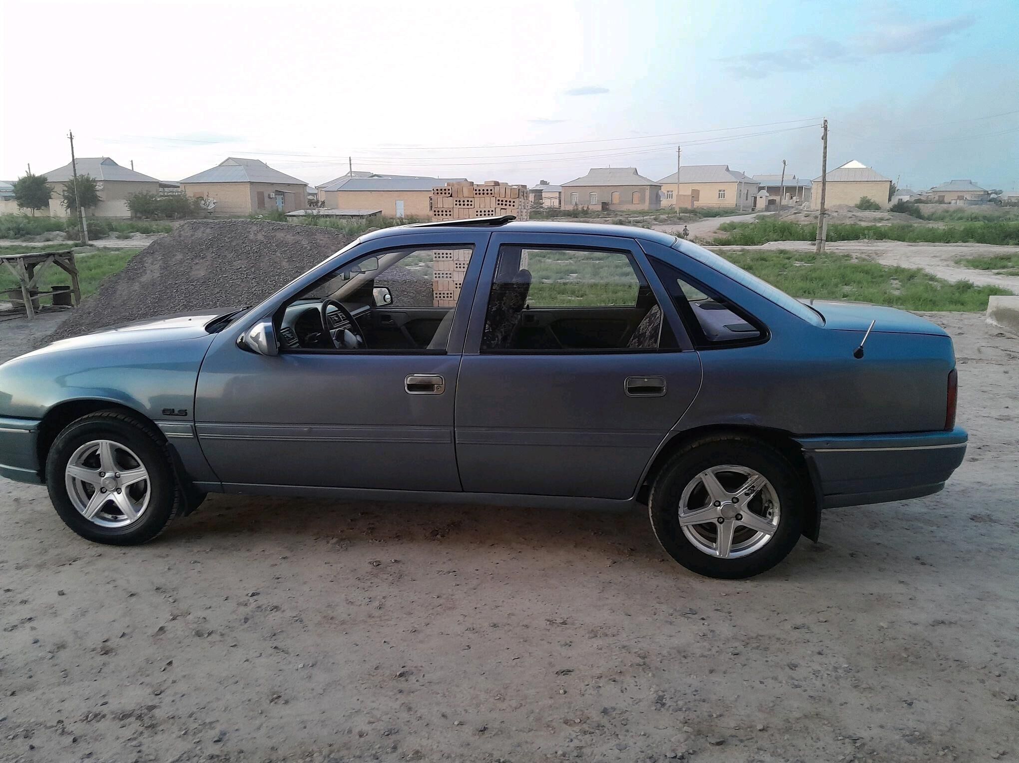 Opel Vectra 1989 - 30 000 TMT - Sakarçäge - img 2