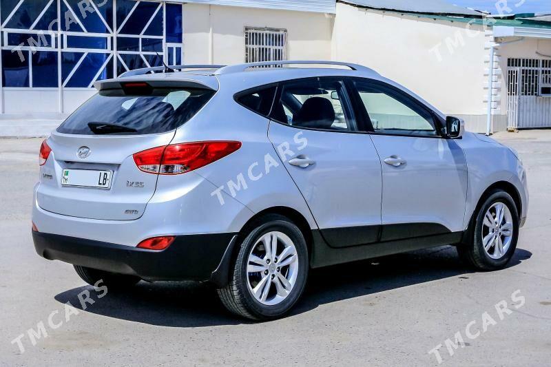 Hyundai IX35 2012 - 188 000 TMT - Туркменабат - img 8