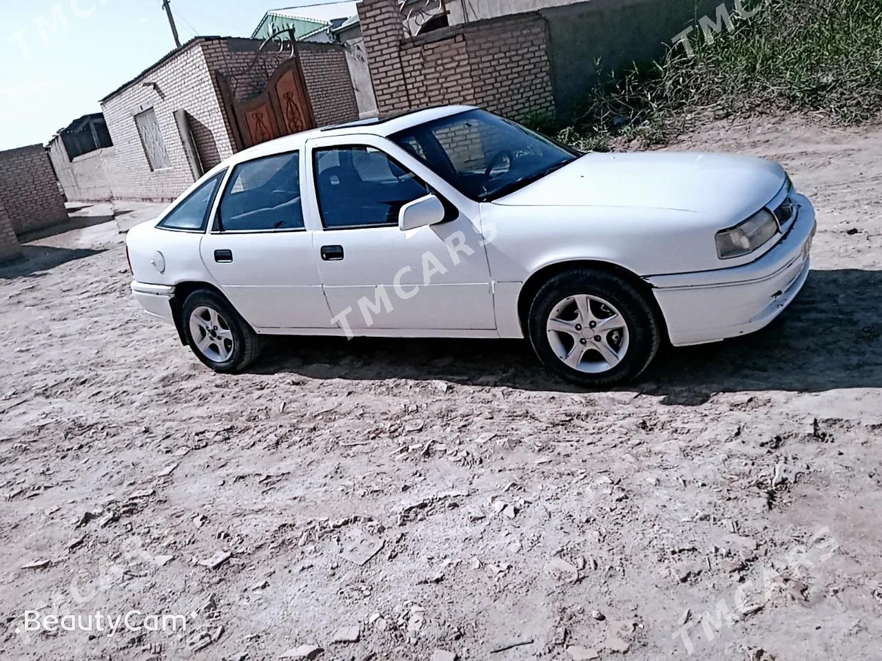 Opel Vectra 1993 - 20 000 TMT - Mary - img 6