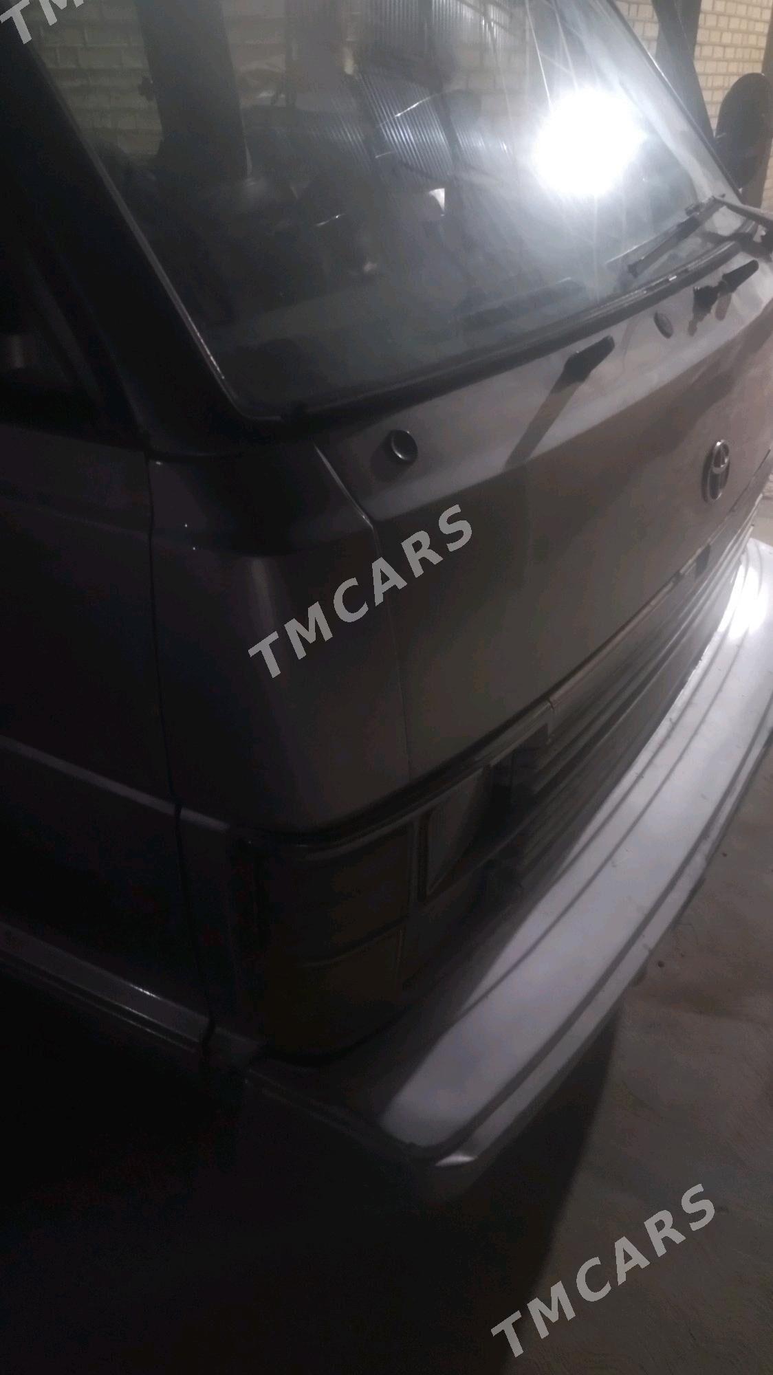 Toyota Hiace 1992 - 31 000 TMT - Мары - img 2