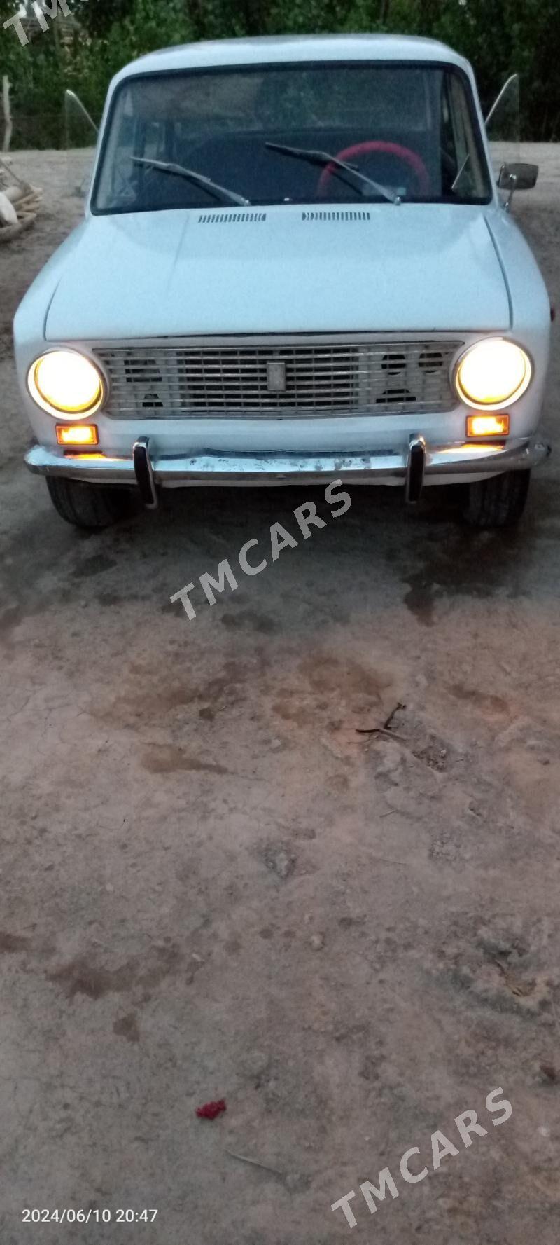 Lada 2101 1983 - 22 000 TMT - Шабатский этрап - img 3