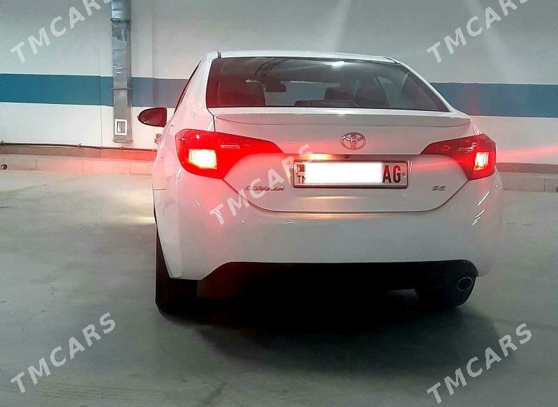 Toyota Corolla 2018 - 215 000 TMT - Ашхабад - img 3