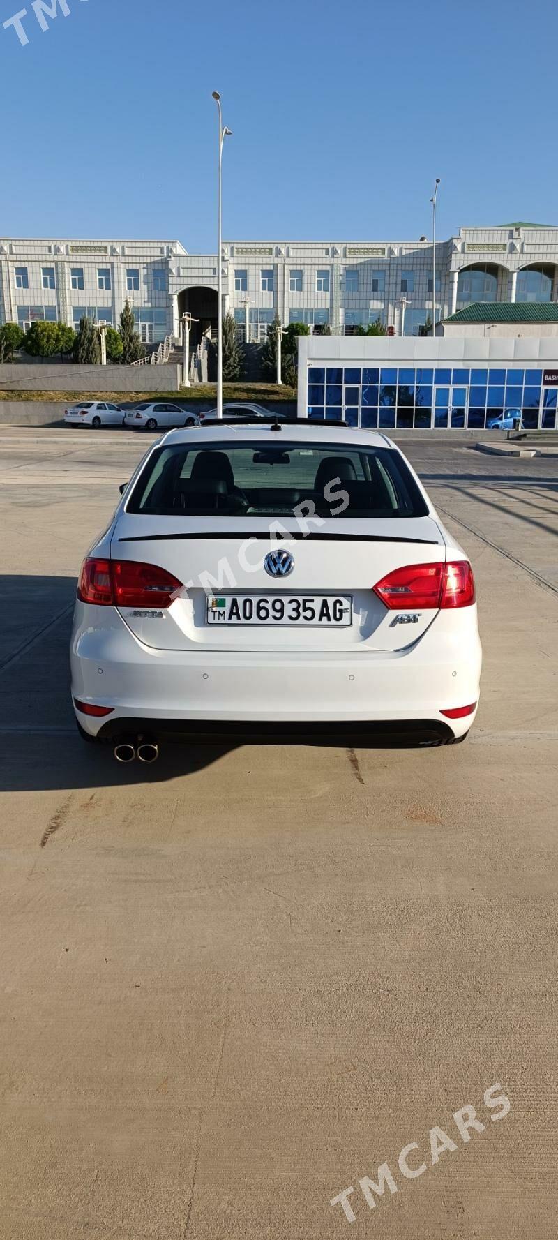 Volkswagen Jetta 2011 - 150 000 TMT - Ашхабад - img 4