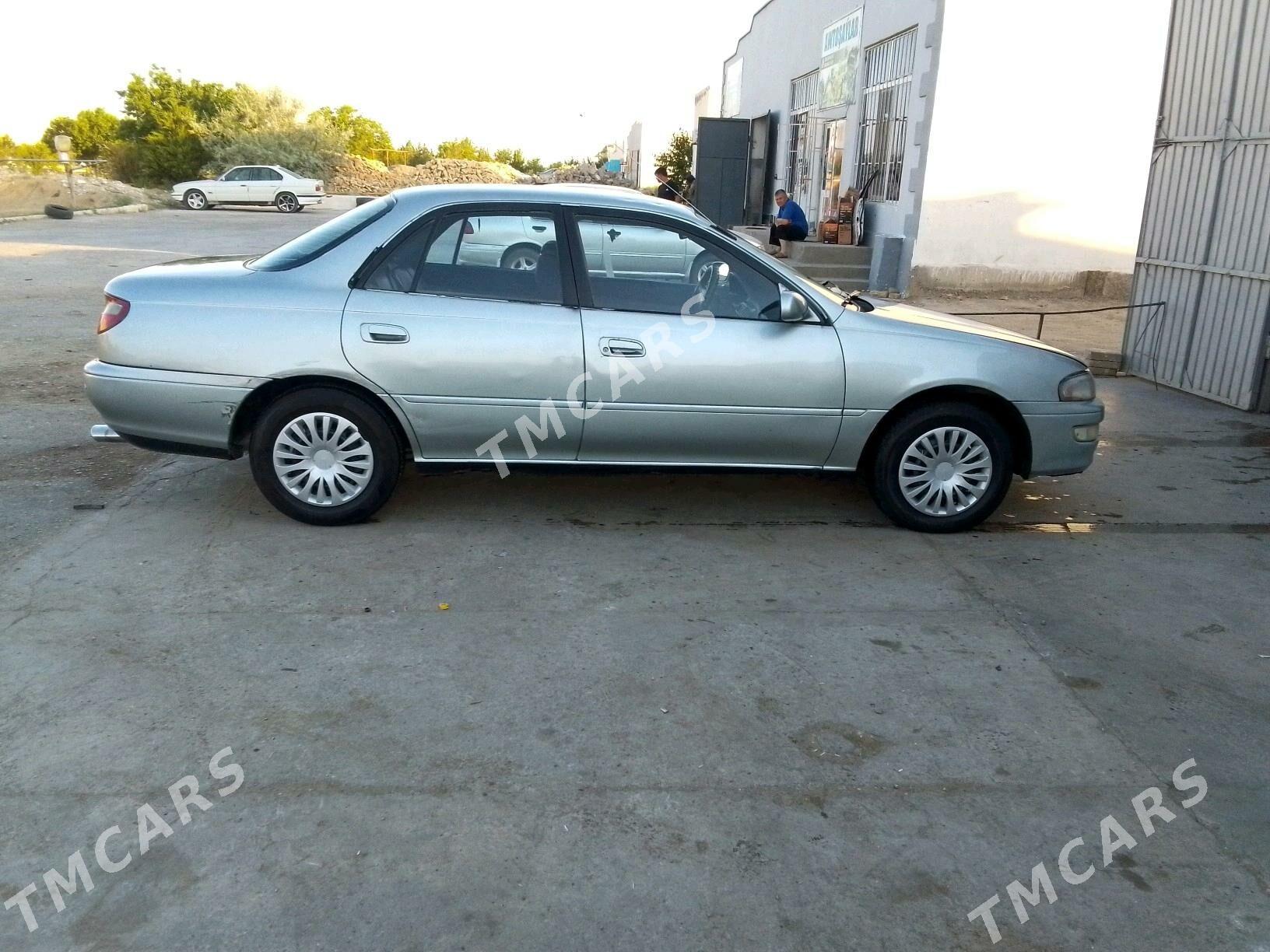 Toyota Carina 1995 - 35 000 TMT - Сейди - img 4