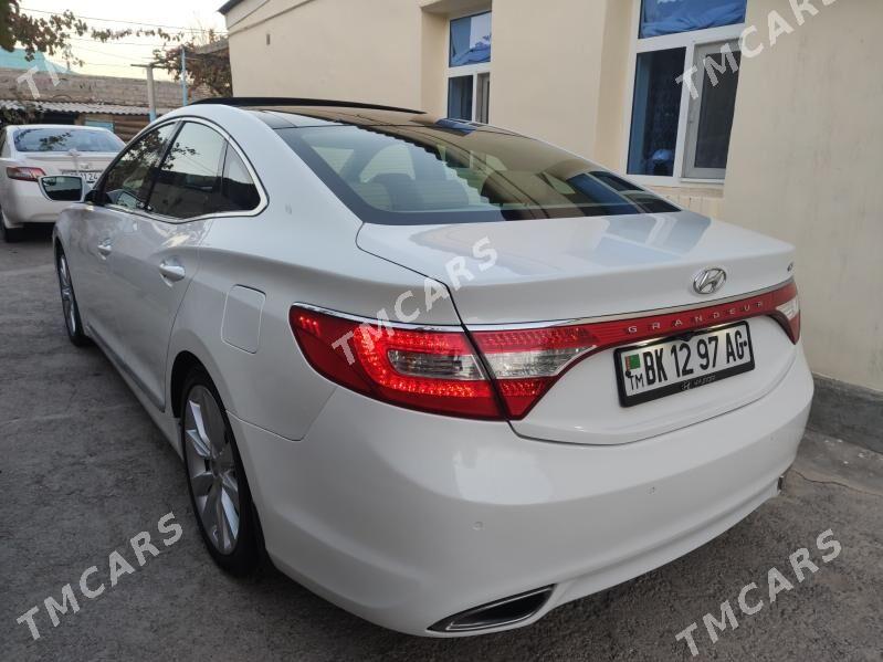 Hyundai Grandeur 2014 - 245 000 TMT - Ашхабад - img 5