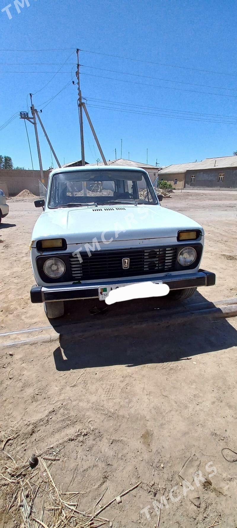 Lada Niva 1981 - 13 000 TMT - Кёнеургенч - img 8