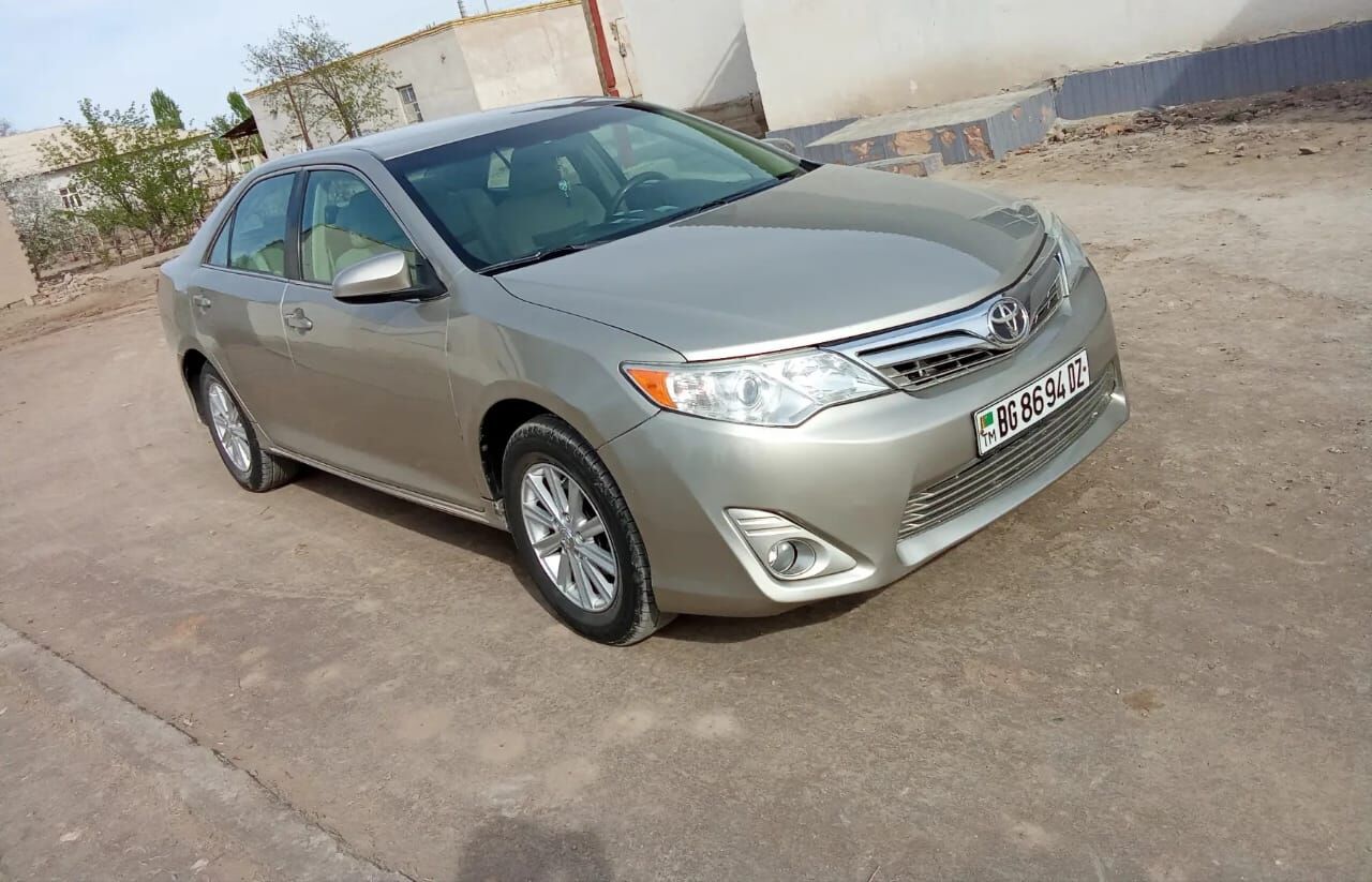 Toyota Camry 2013 - 185 000 TMT - Гурбансолтан Едже - img 5