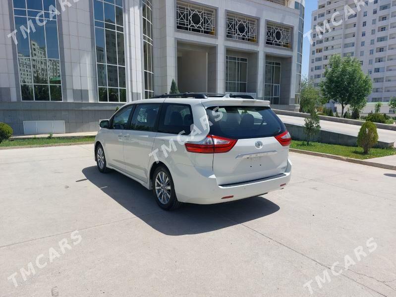 Toyota Sienna 2018 - 774 000 TMT - Aşgabat - img 5