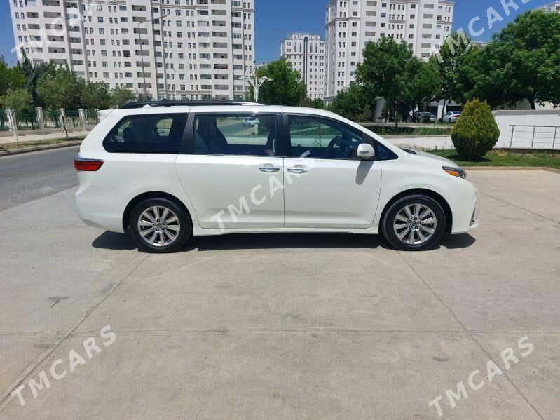 Toyota Sienna 2018 - 774 000 TMT - Ашхабад - img 3