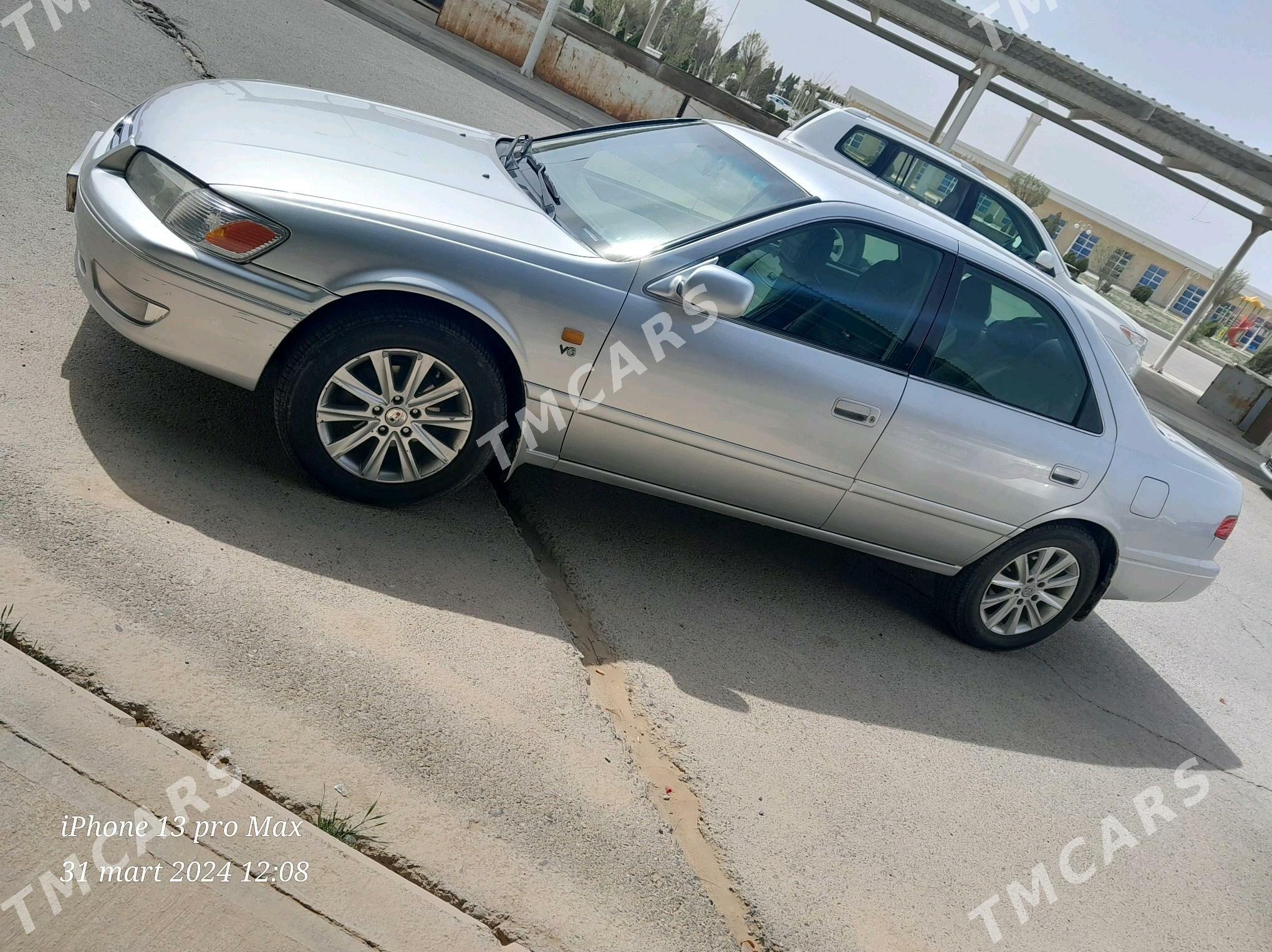 Toyota Camry 2001 - 130 000 TMT - Ёлётен - img 4