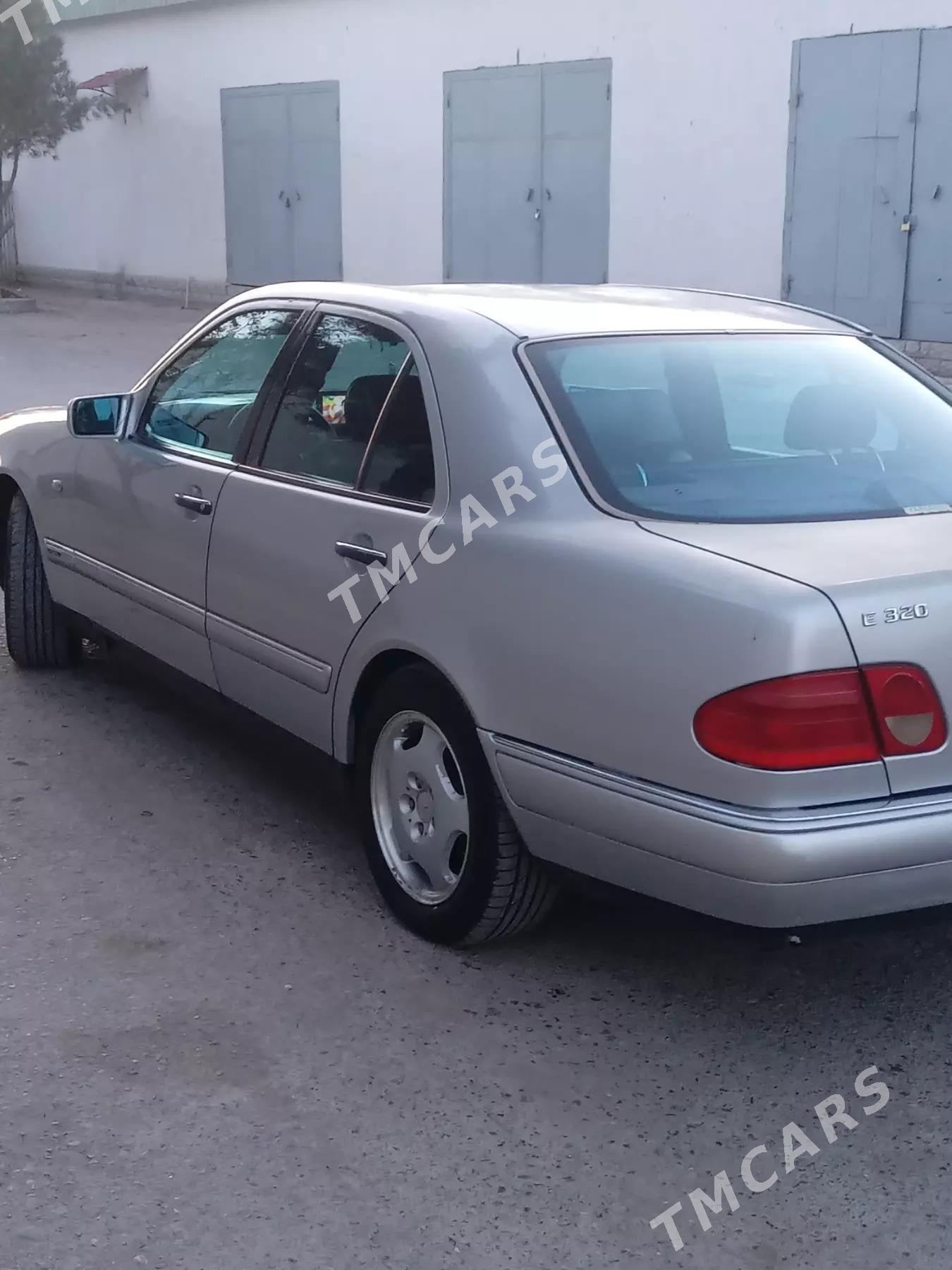 Mercedes-Benz E320 1997 - 62 000 TMT - Türkmenabat - img 2