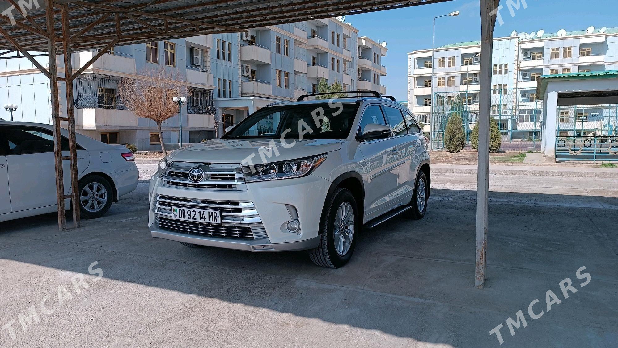 Toyota Highlander 2018 - 480 000 TMT - Mary - img 2