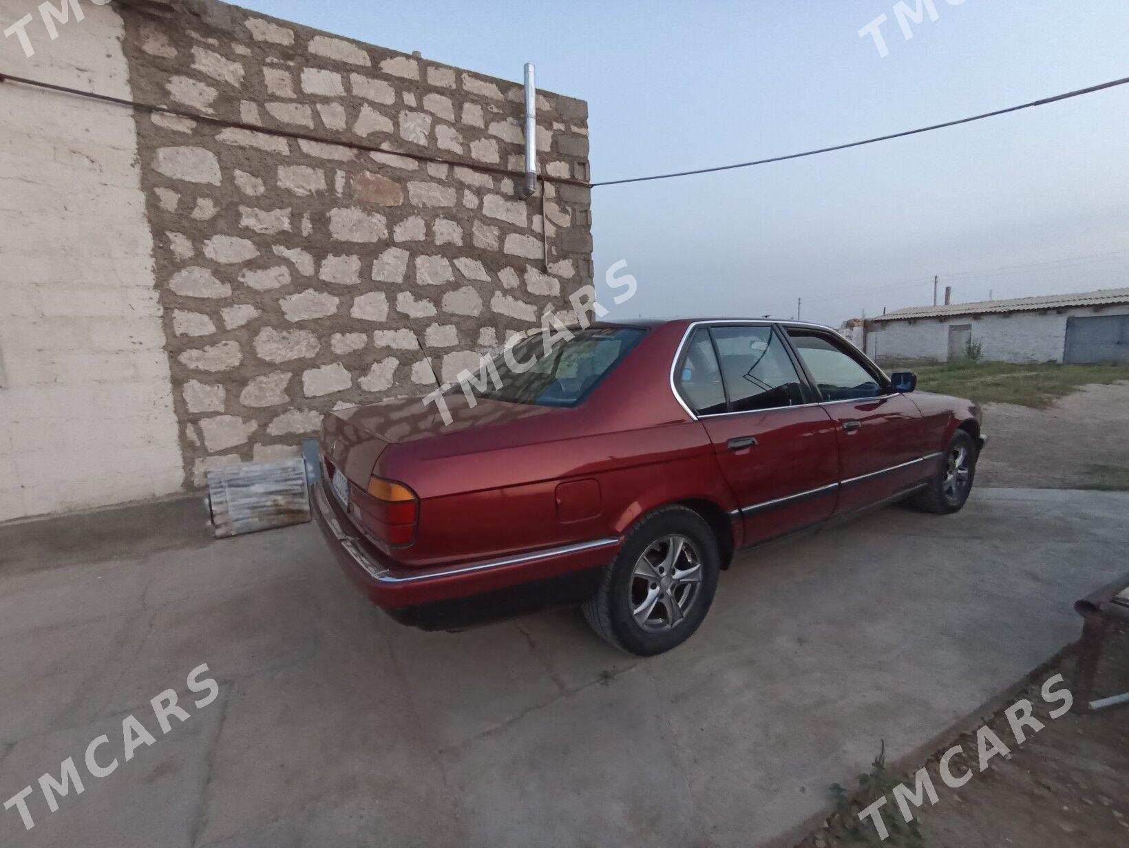 BMW 730 1990 - 32 000 TMT - Балканабат - img 4