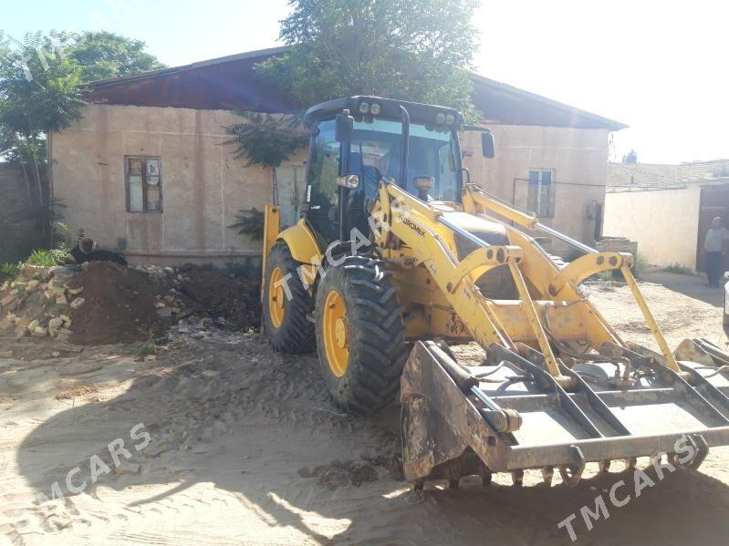 JCB 4CX ECO 2009 - 420 000 TMT - Халач - img 3