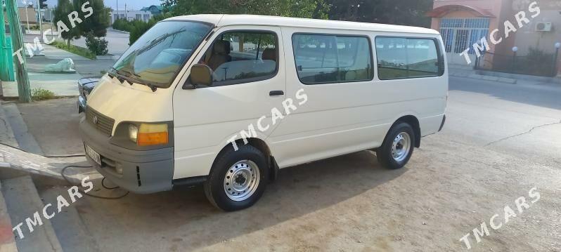 Toyota Hiace 2001 - 140 000 TMT - Gyzylarbat - img 5