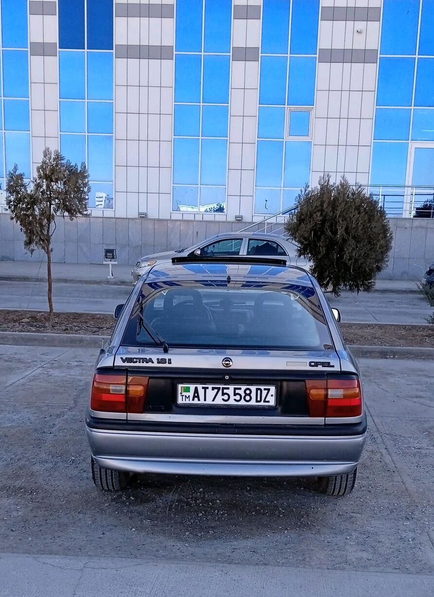 Opel Vectra 1994 - 50 000 TMT - Daşoguz - img 4