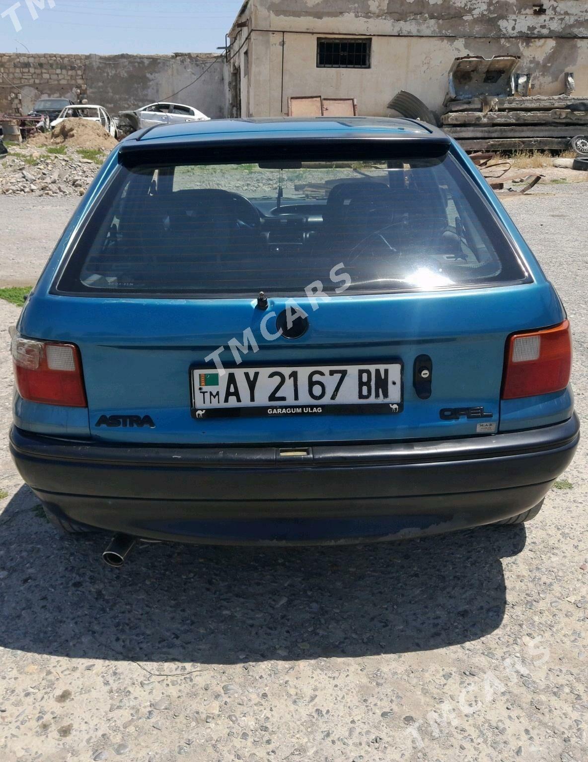 Opel Astra 1993 - 27 000 TMT - Gyzylarbat - img 2