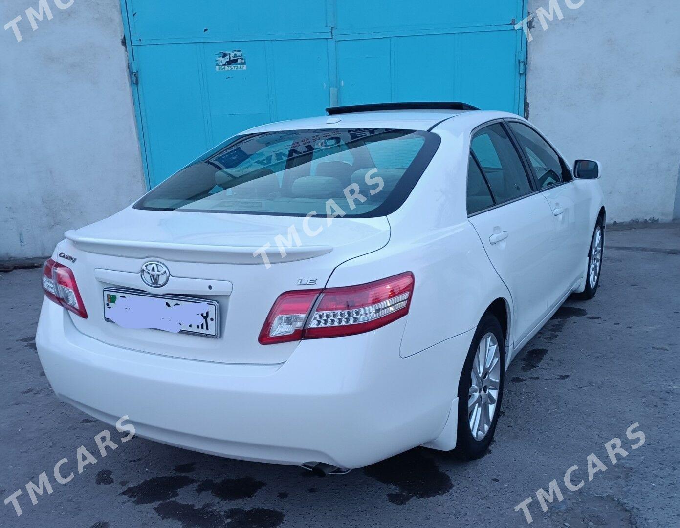 Toyota Camry 2010 - 182 000 TMT - Мары - img 3