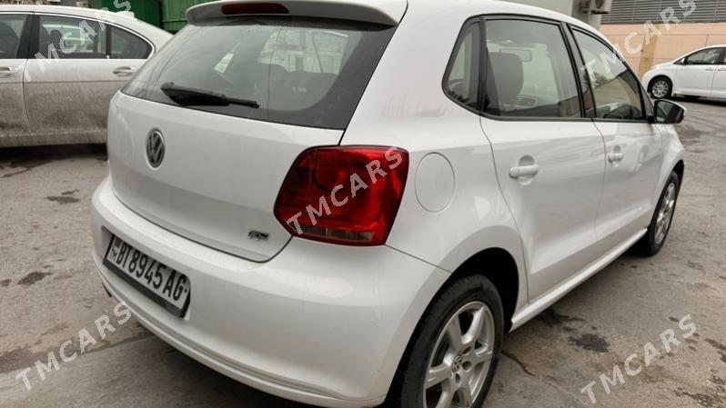 Volkswagen Polo 2010 - 125 000 TMT - Ашхабад - img 2