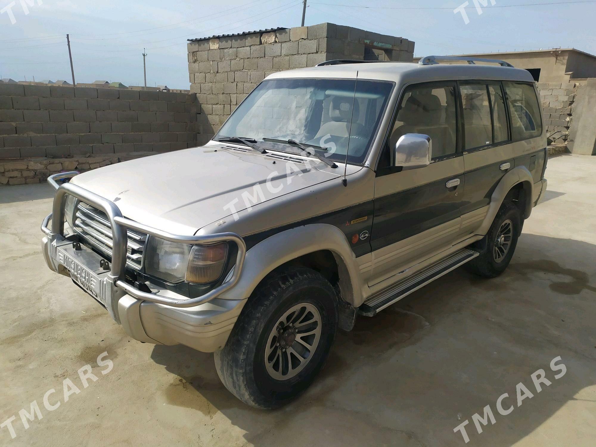 Mitsubishi Pajero 1992 - 40 000 TMT - Türkmenbaşy - img 4