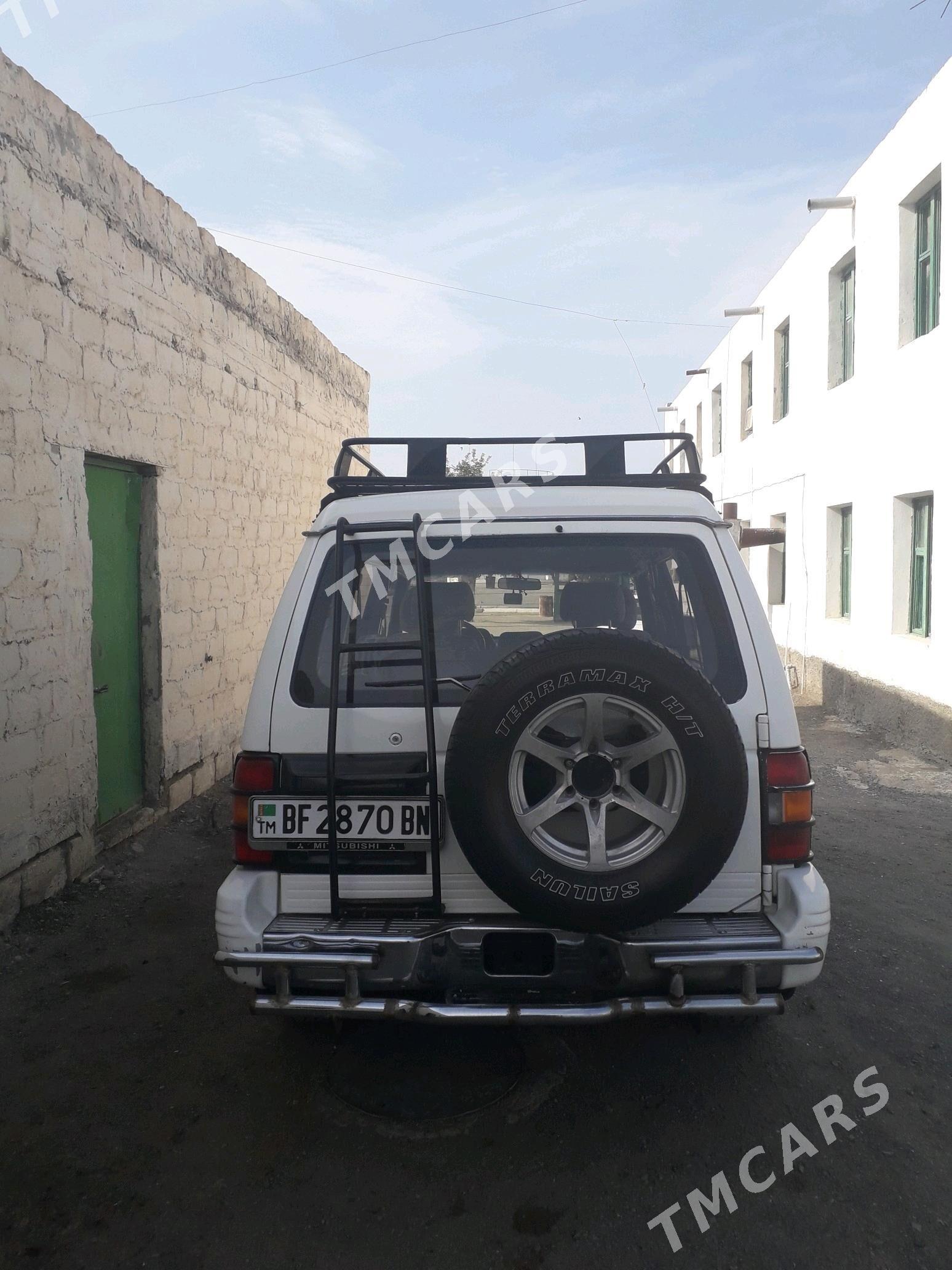 Mitsubishi Pajero 1993 - 70 000 TMT - Türkmenbaşy - img 4