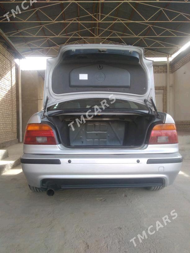 BMW 525 2001 - 110 000 TMT - Мары - img 7