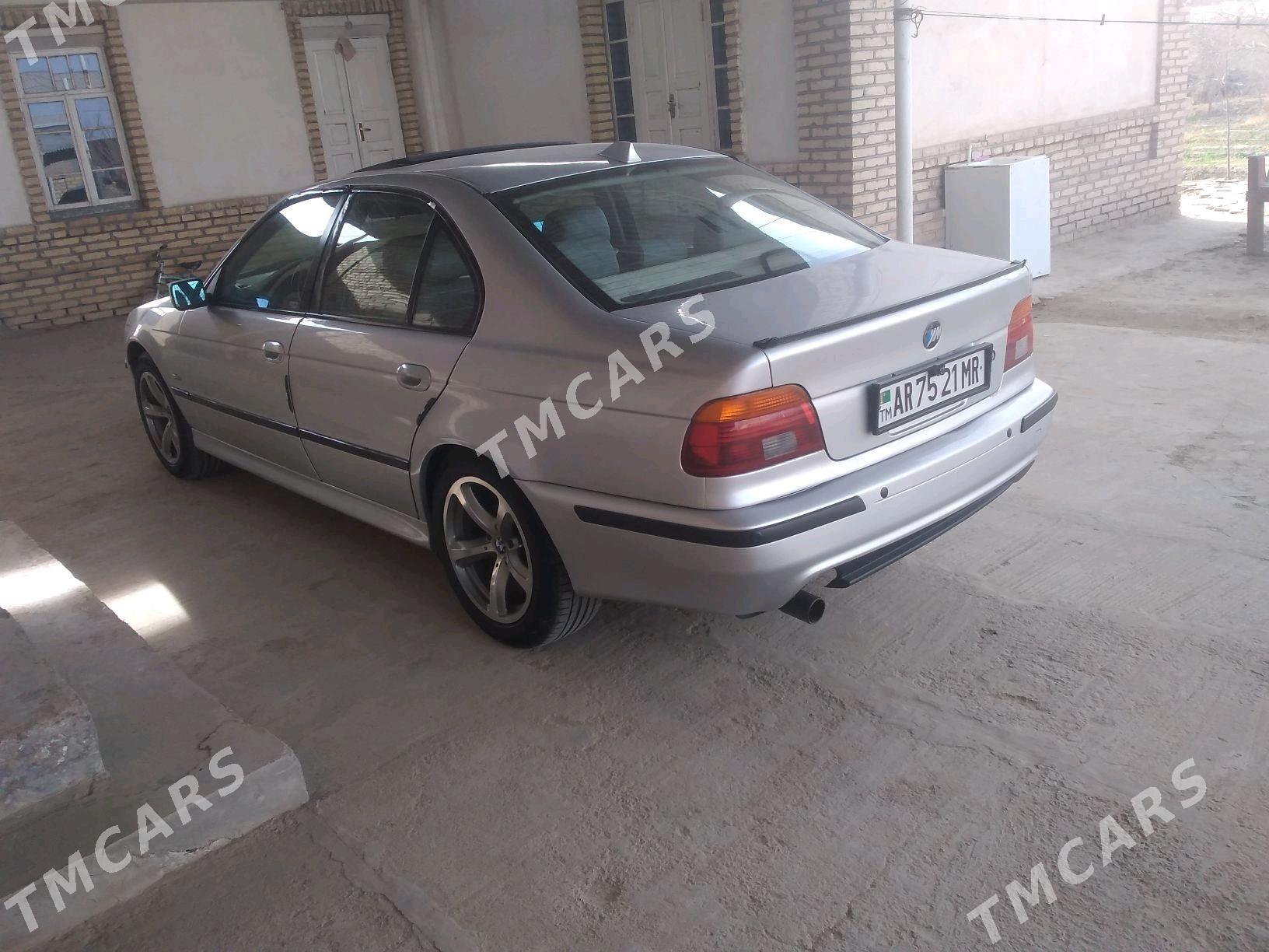 BMW 525 2001 - 110 000 TMT - Мары - img 4