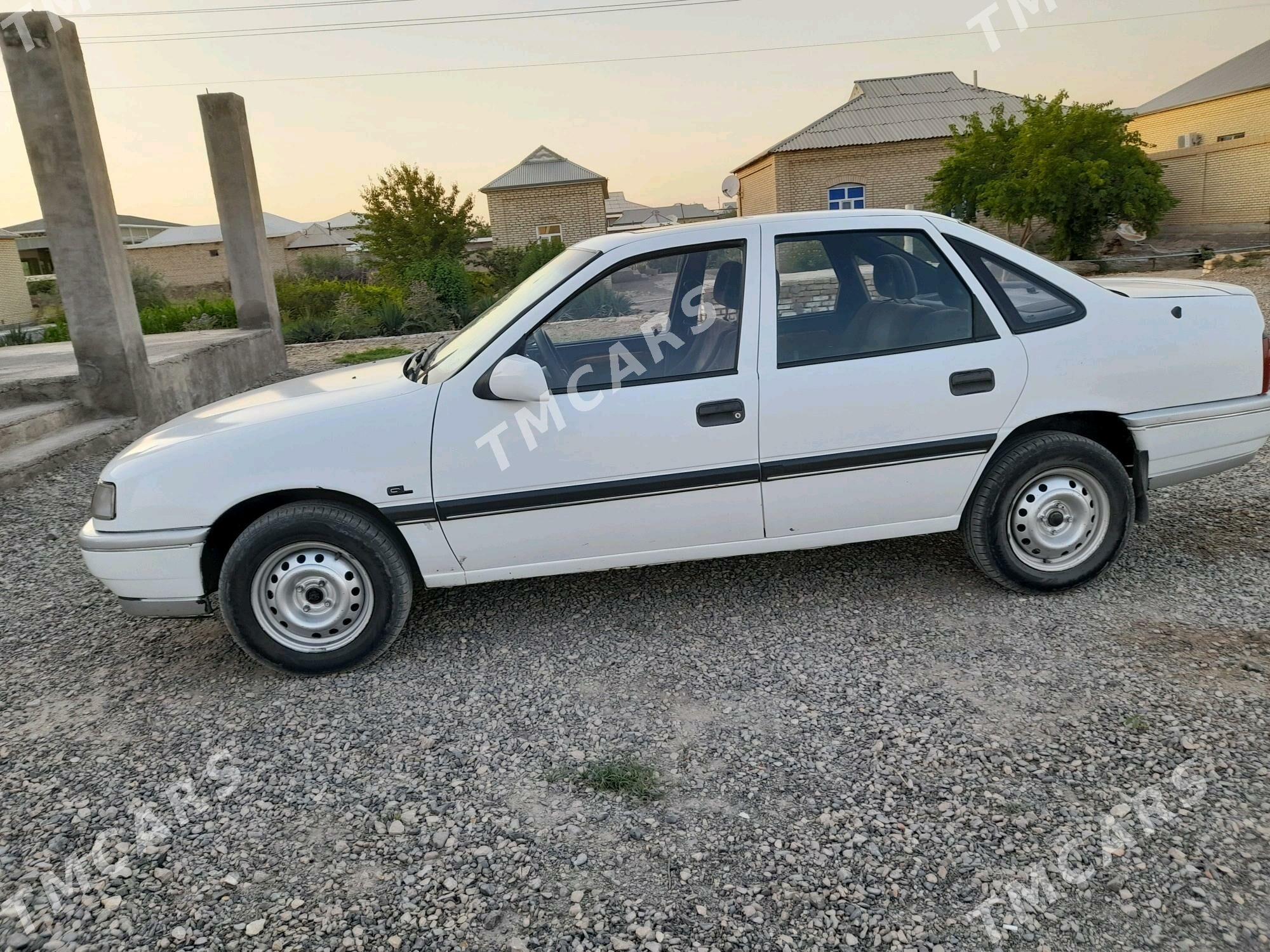 Opel Vectra 1992 - 30 000 TMT - Wekilbazar - img 4