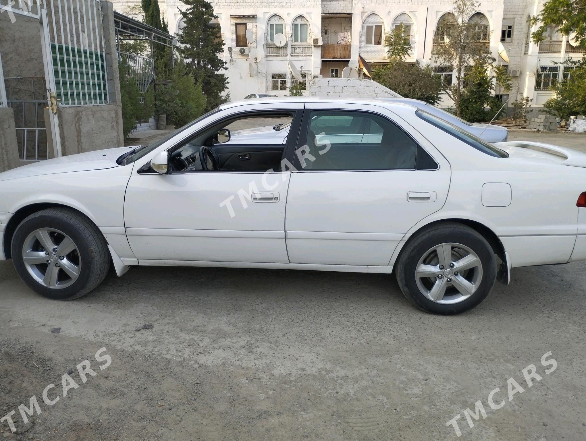 Toyota Camry 2000 - 90 000 TMT - Türkmenbaşy - img 4