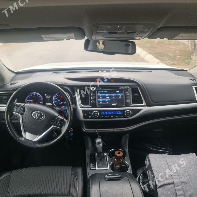 Toyota Highlander 2019 - 390 000 TMT - Ашхабад - img 5