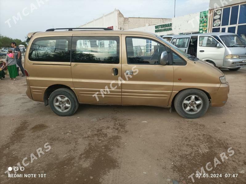 Hyundai H-1 2001 - 50 000 TMT - Гурбансолтан Едже - img 2