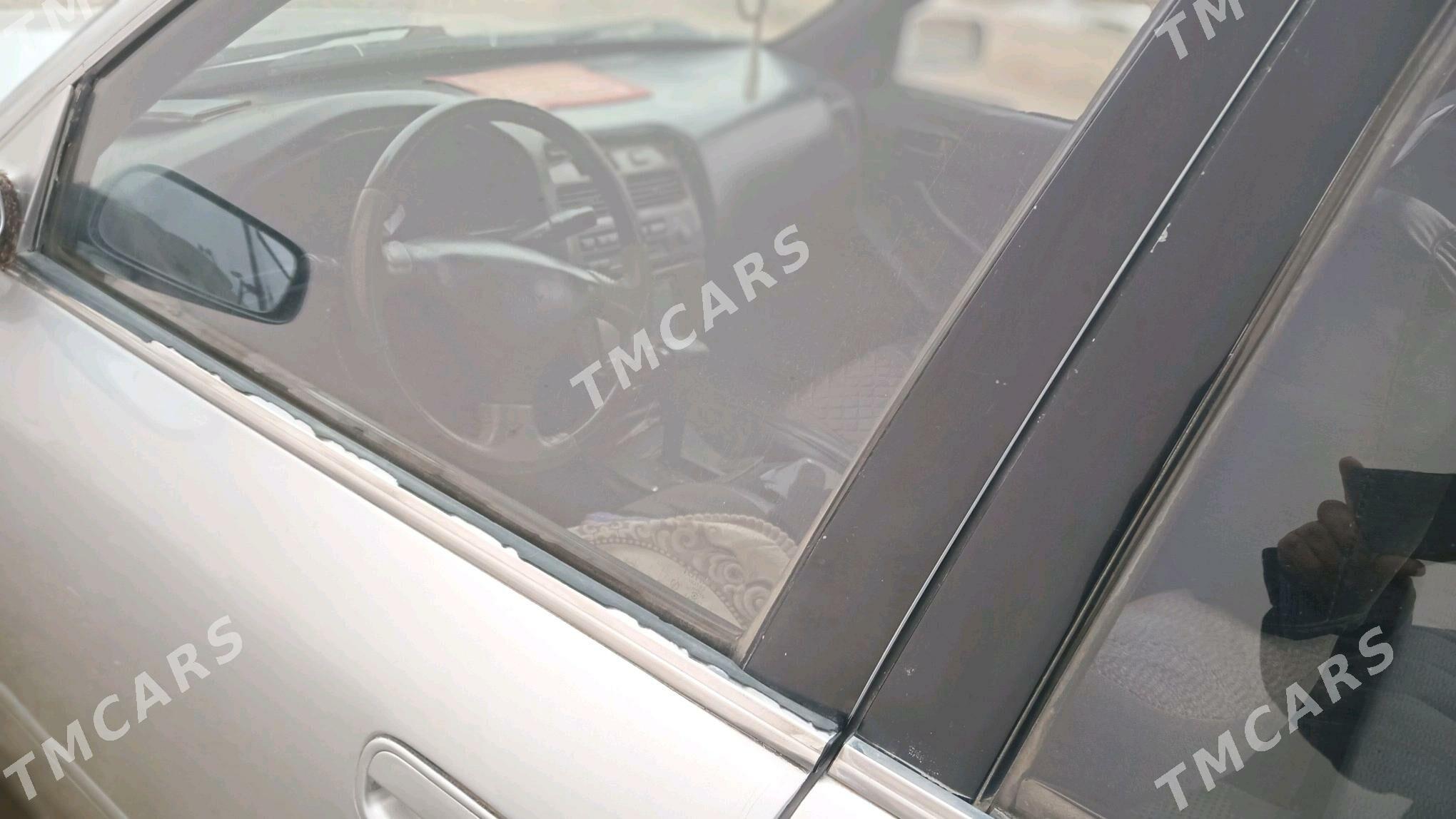 Toyota Camry 1992 - 44 000 TMT - Байрамали - img 2