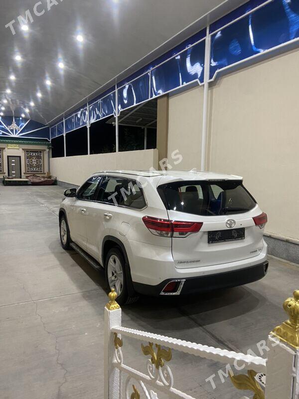 Toyota Highlander 2019 - 510 000 TMT - Aşgabat - img 3