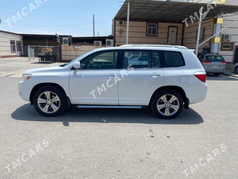 Toyota Highlander 2010 - 275 000 TMT - Туркменабат - img 2