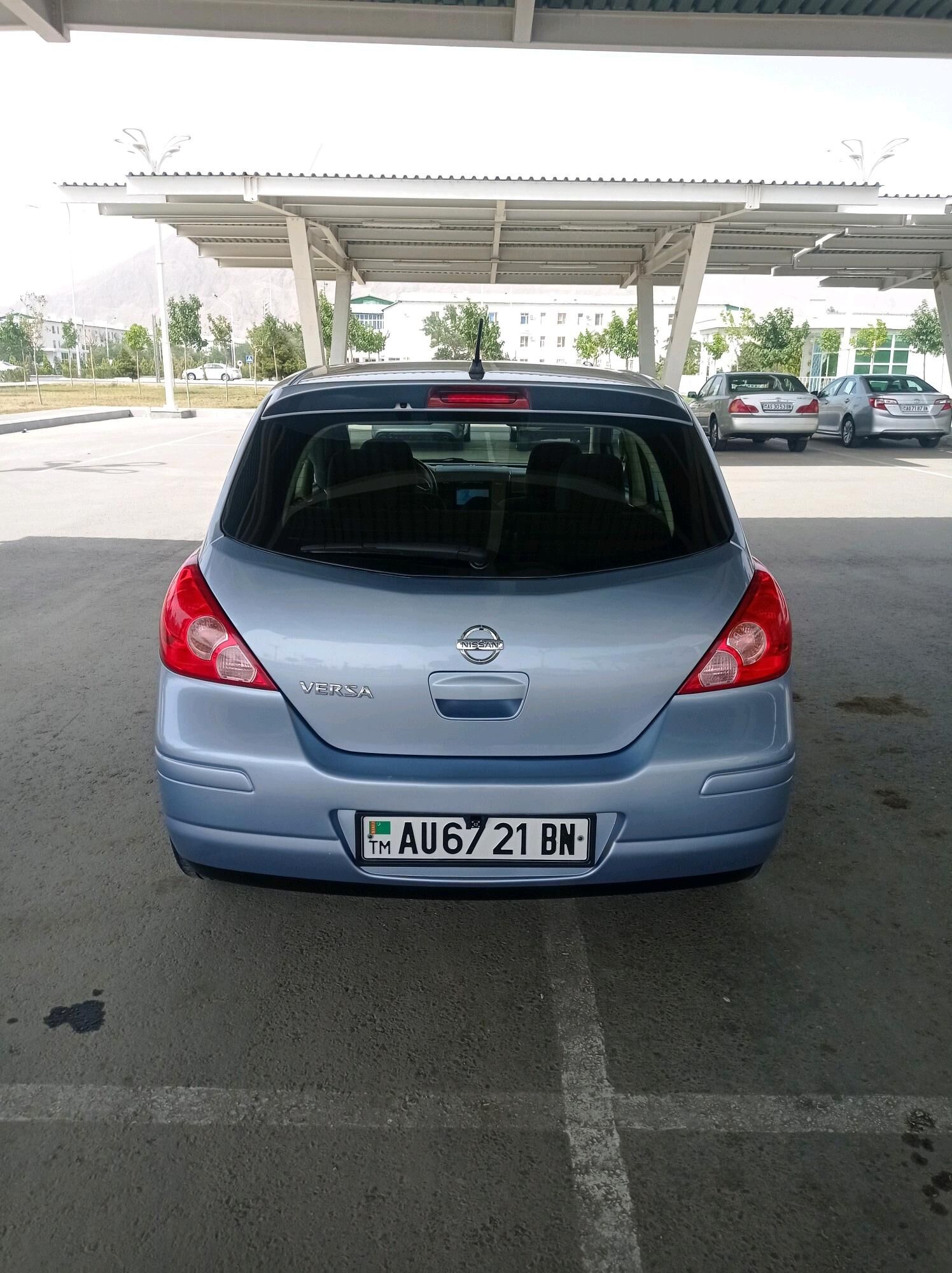 Nissan Versa 2010 - 100 000 TMT - Балканабат - img 10