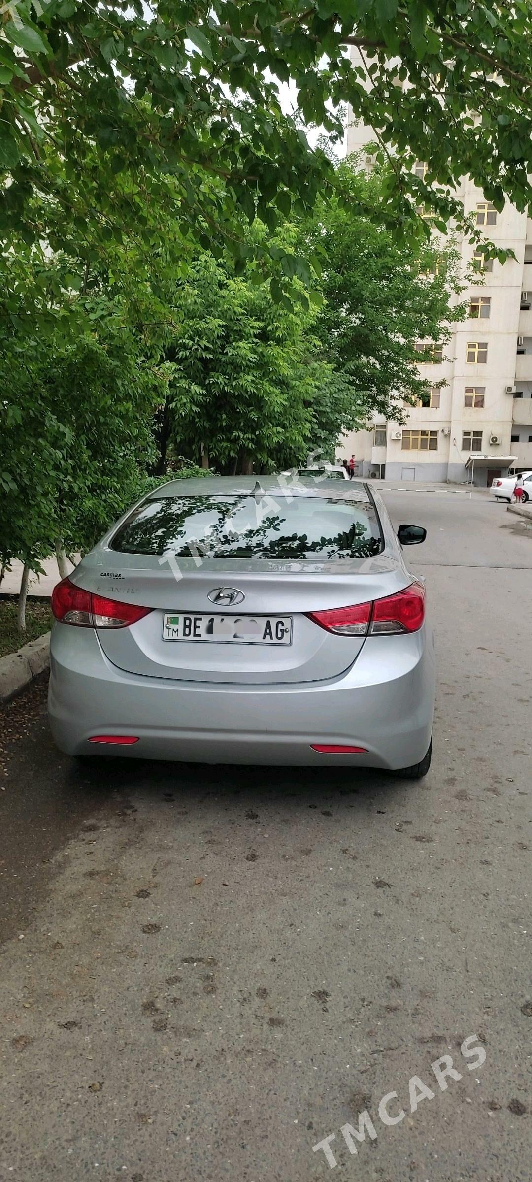 Hyundai Elantra 2011 - 139 000 TMT - Ашхабад - img 2