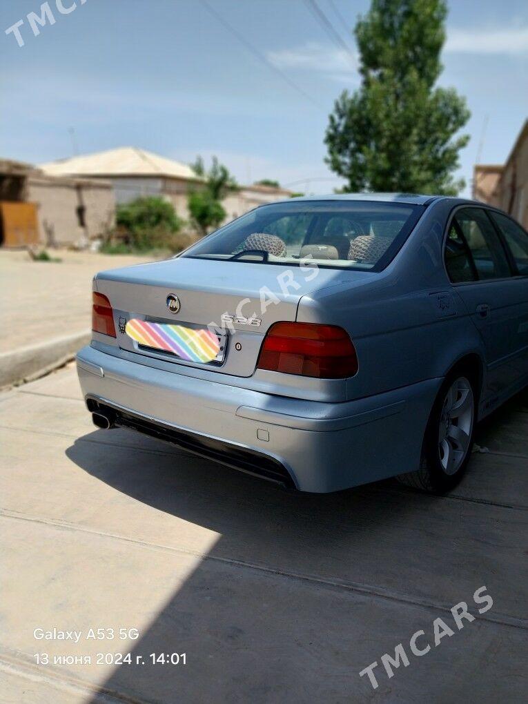 BMW E39 2001 - 70 000 TMT - Şabat etr. - img 3