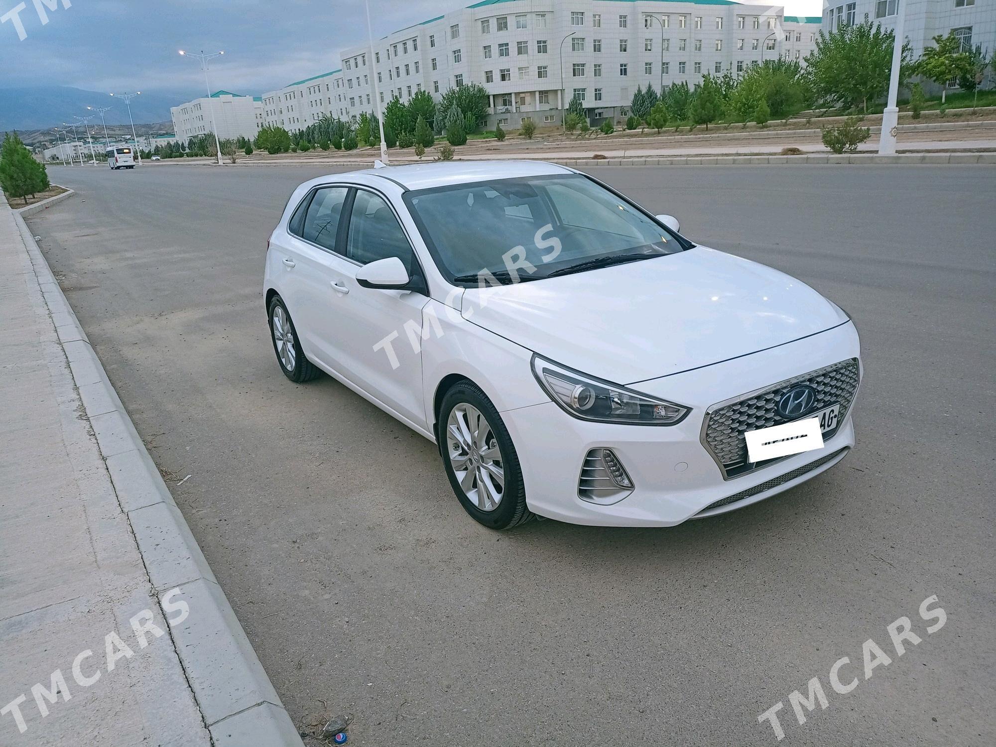 Hyundai Elantra GT 2017 - 165 000 TMT - Мир 5 - img 2