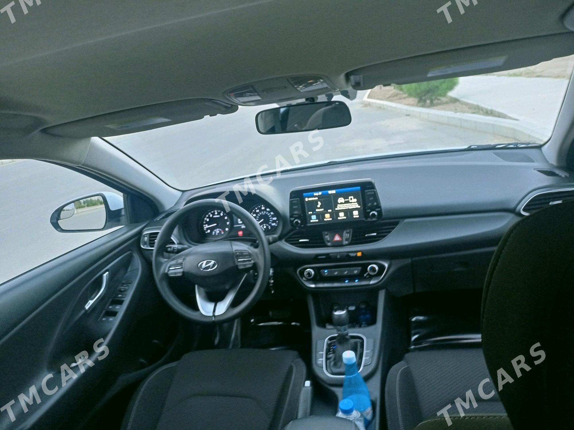 Hyundai Elantra GT 2017 - 165 000 TMT - Parahat 5 - img 3