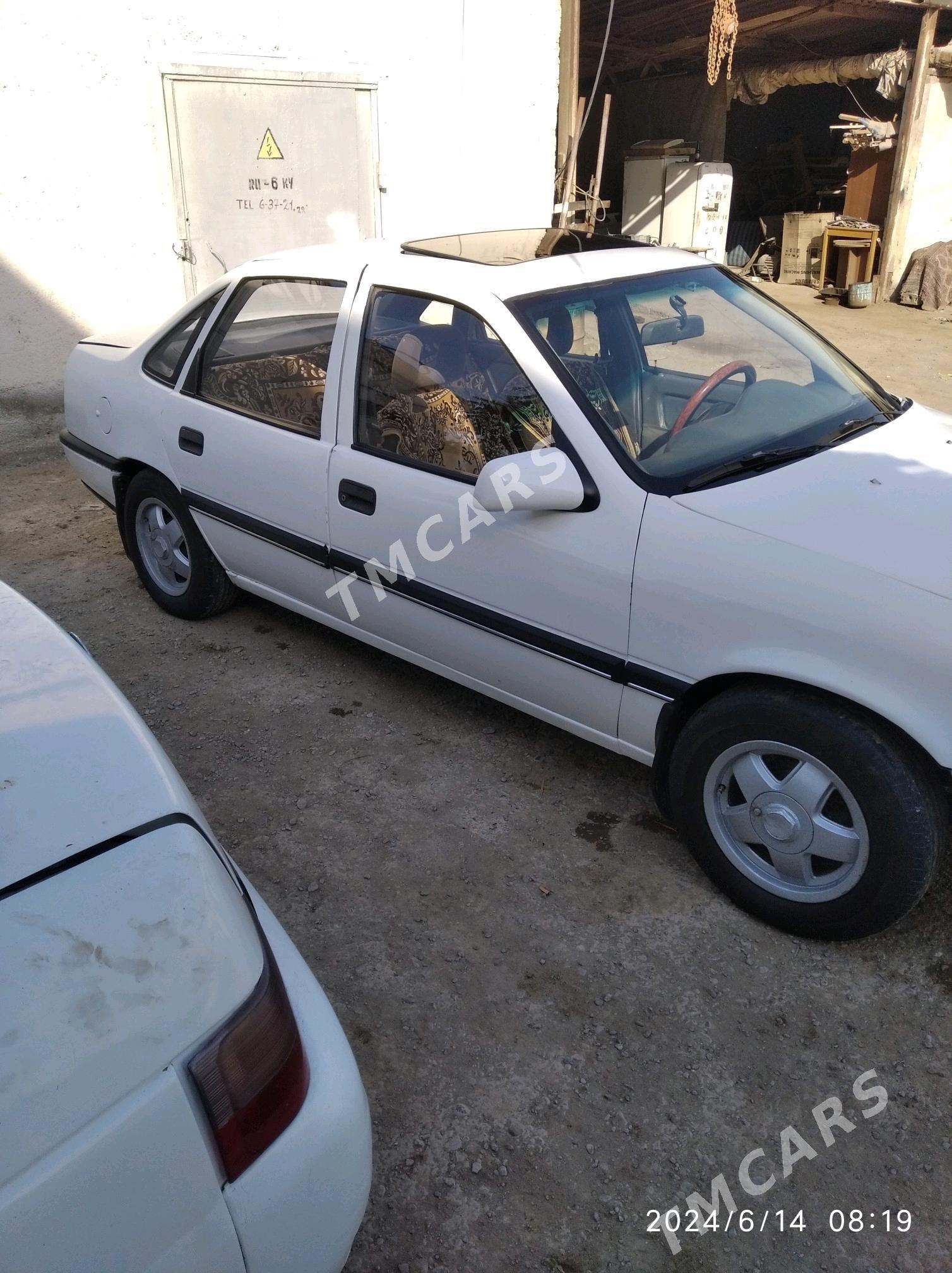 Opel Vectra 1991 - 28 000 TMT - Mary - img 3