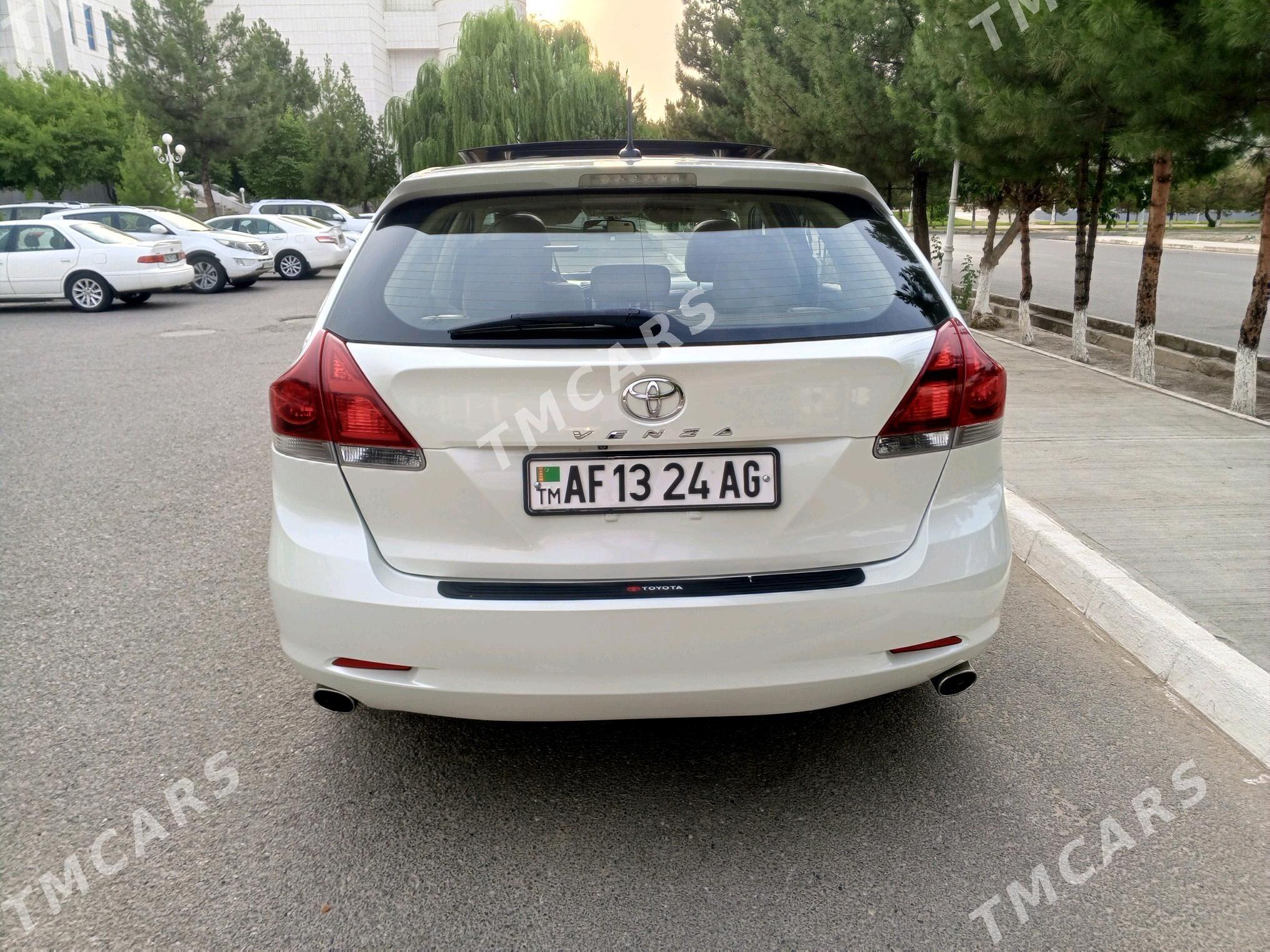 Toyota Venza 2014 - 260 000 TMT - Aşgabat - img 2