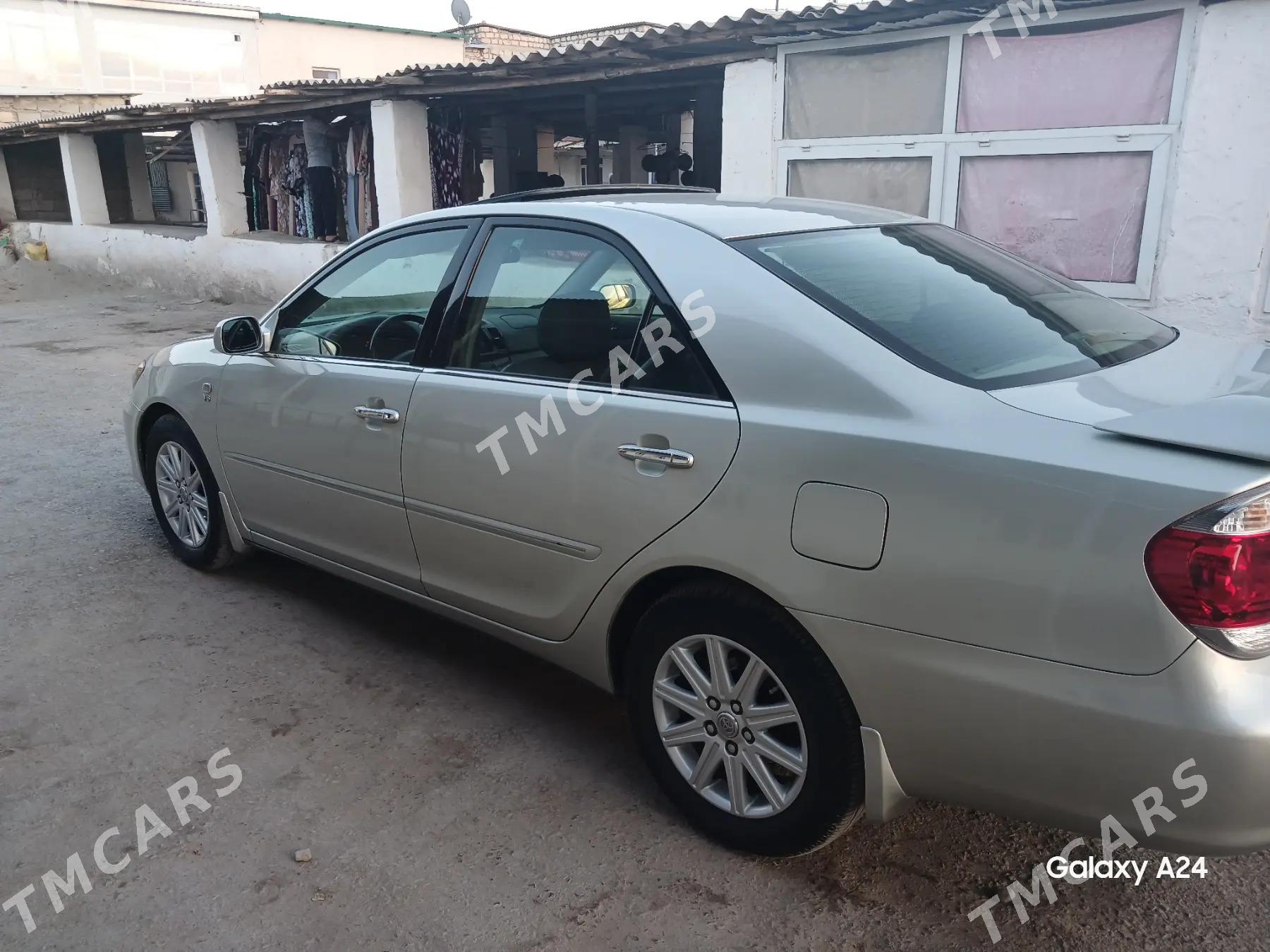 Toyota Camry 2005 - 170 000 TMT - Magdanly - img 2