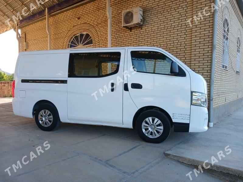 Toyota Hiace 2020 - 330 000 TMT - "Altyn Asyr" Gündogar bazary (Jygyllyk) - img 2