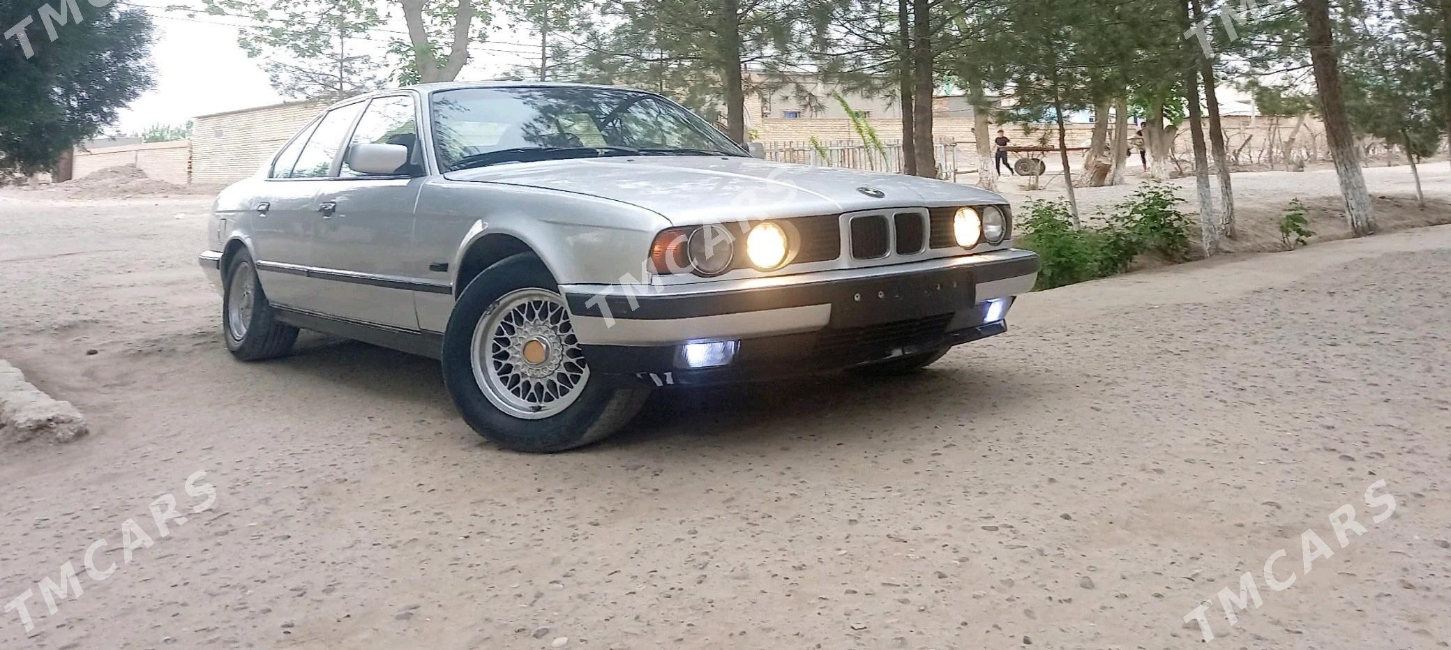 BMW 528 1991 - 45 000 TMT - Мары - img 5