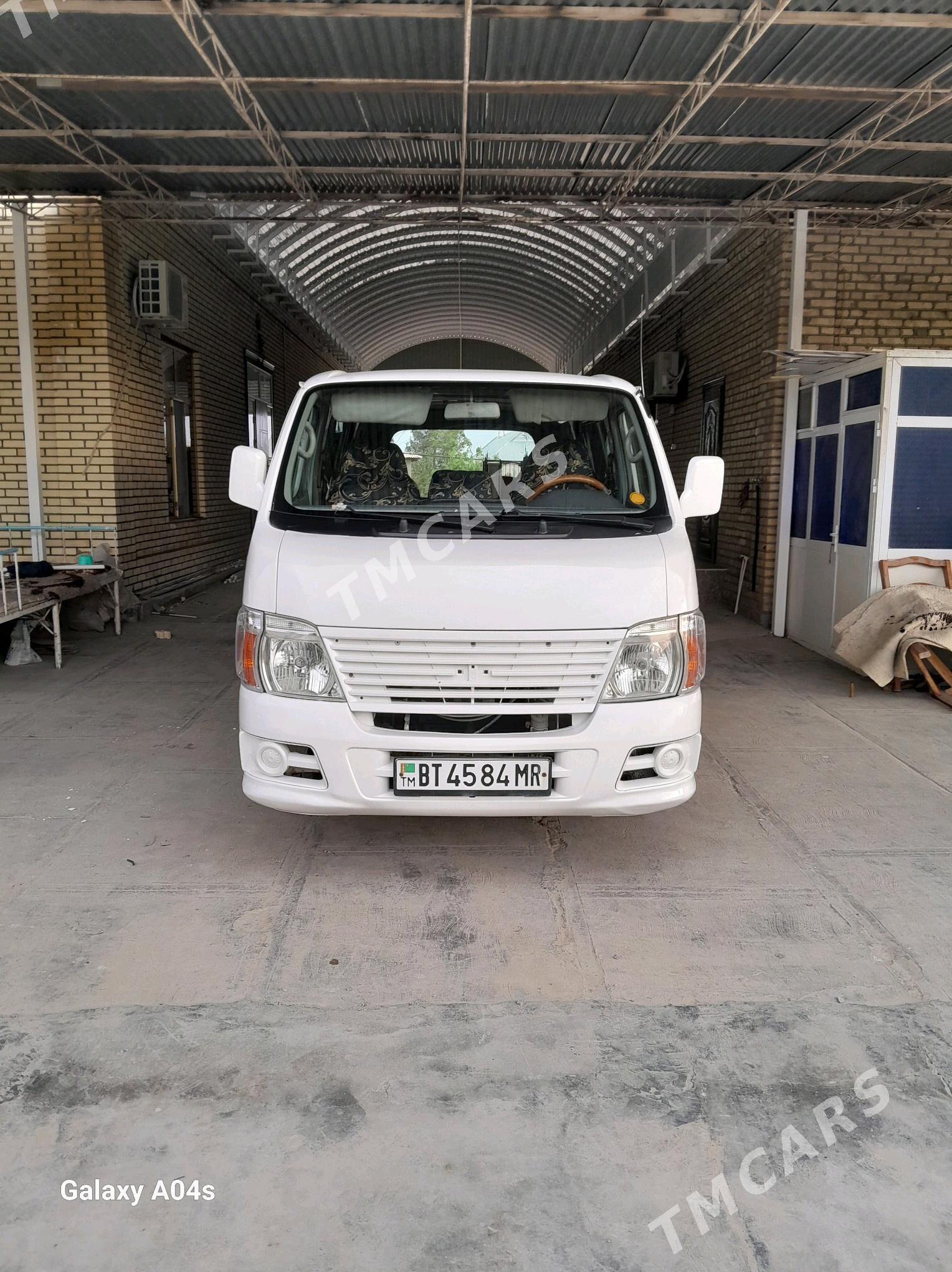 Nissan Urvan 2008 - 120 000 TMT - Мургап - img 2