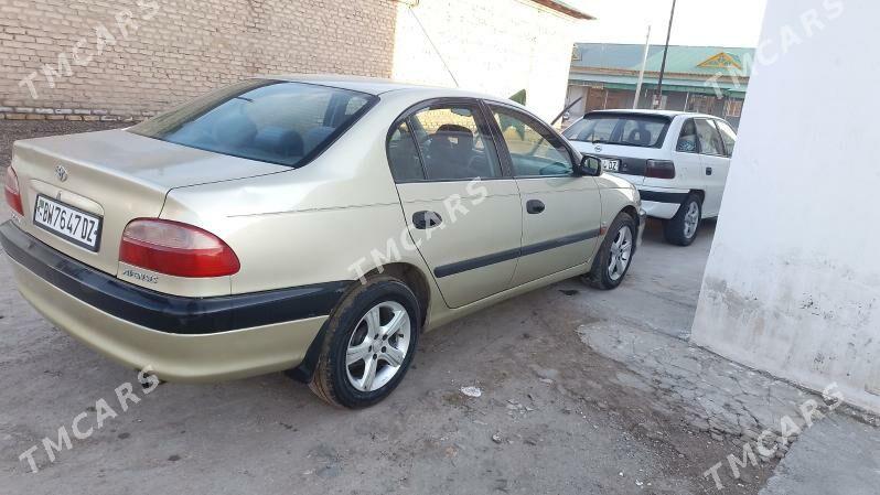 Toyota Avensis 2002 - 85 000 TMT - Дашогуз - img 2