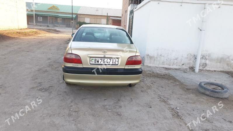 Toyota Avensis 2002 - 85 000 TMT - Daşoguz - img 3