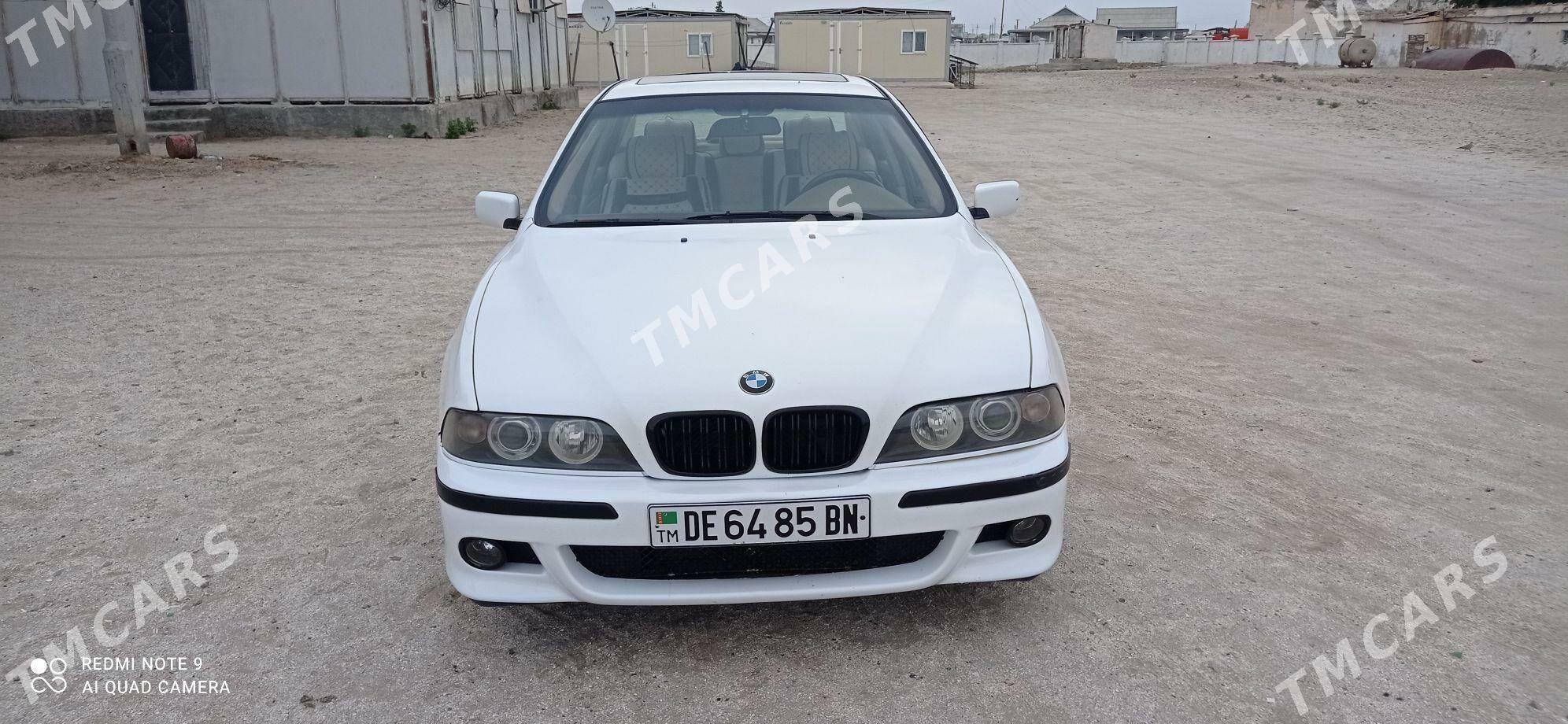 BMW E39 2003 - 110 000 TMT - Esenguly - img 5