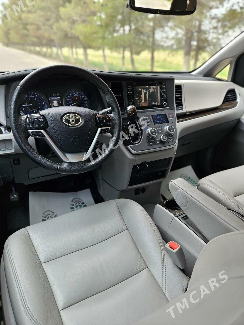 Toyota Sienna 2020 - 480 000 TMT - Aşgabat - img 7