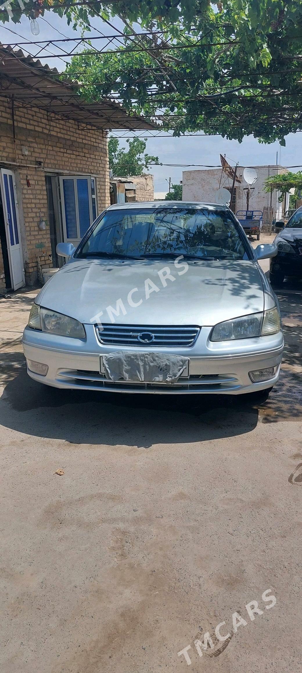 Toyota Camry 2001 - 95 000 TMT - Сакар - img 5